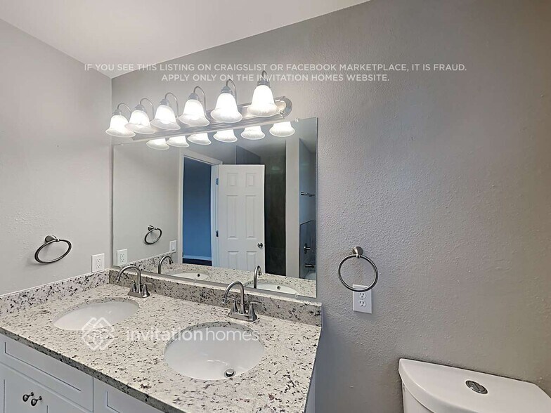 Building Photo - 4945 Slickrock Dr
