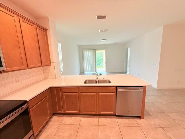 Building Photo - 5055 Tibet Ct