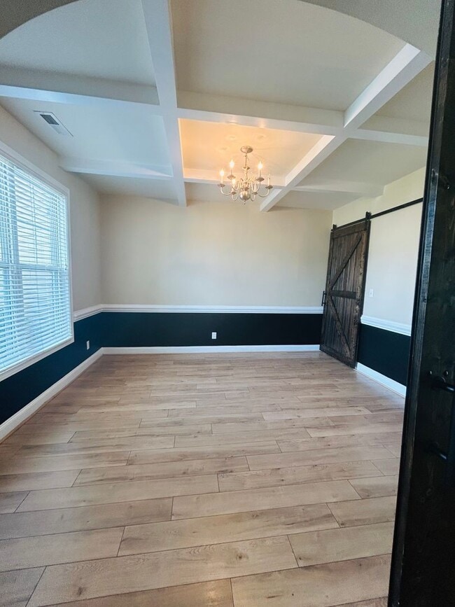 Building Photo - 3504 Castlefield Ln