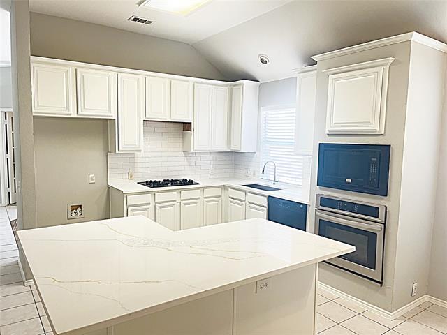 Building Photo - 2913 Dunbar Dr
