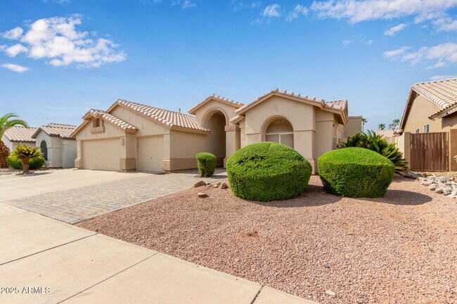 Building Photo - 9366 E Celtic Dr