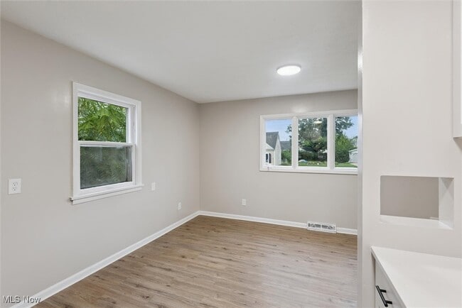 Building Photo - 14214 Reddington Ave