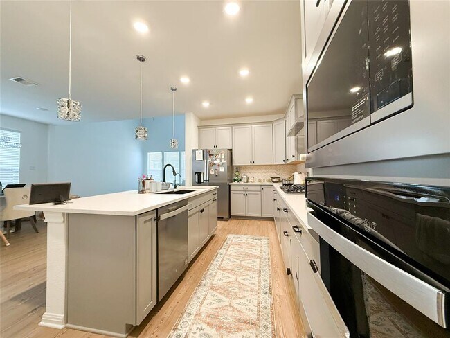 Building Photo - 253 Inlet Ln