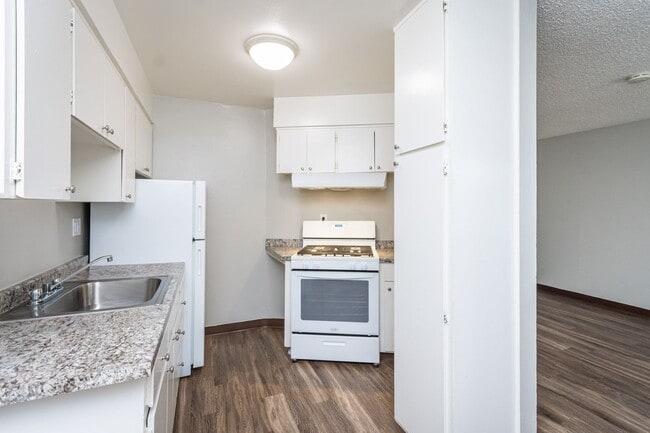 Interior Photo - Hillsdale Village