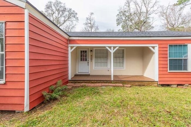 Building Photo - 4205 N Tram Rd