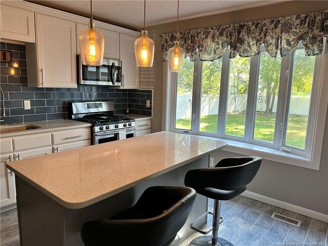 Building Photo - 5921 Lake Terrace Ct