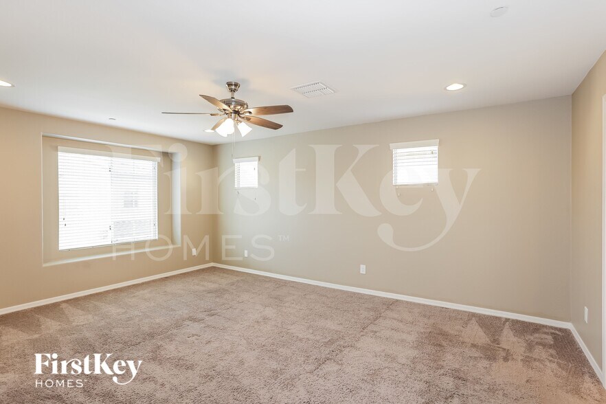 Building Photo - 29079 N 124th Dr