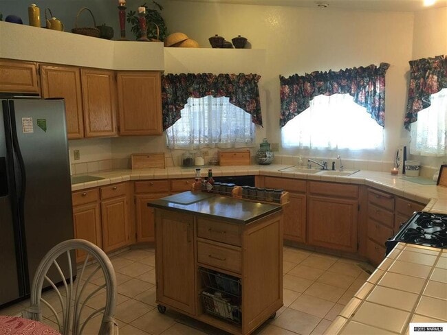 Building Photo - 3 Bed/2 Bath Single Story Home in Sparks