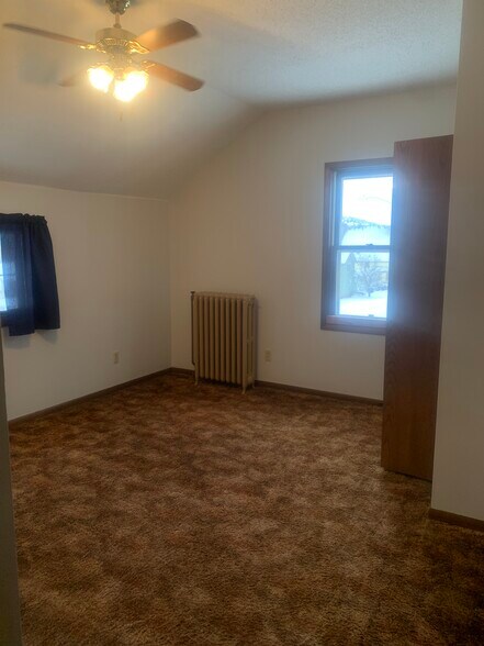 Bredroom #1 - 210 N Sophie St
