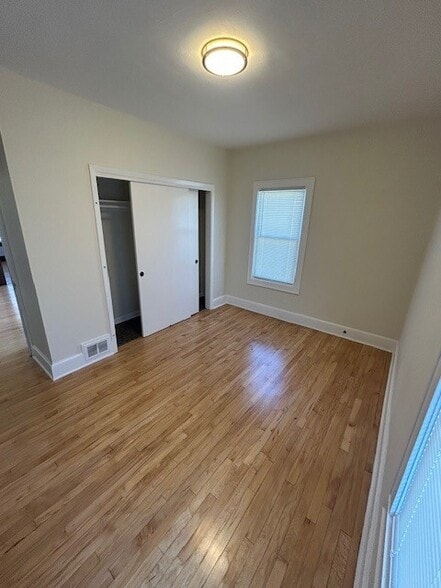 Building Photo - 3204 N Humboldt Blvd