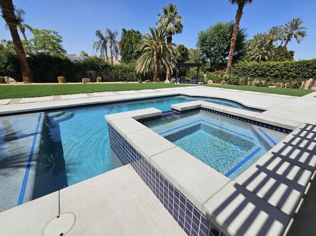 Building Photo - 72278 Barbara Dr