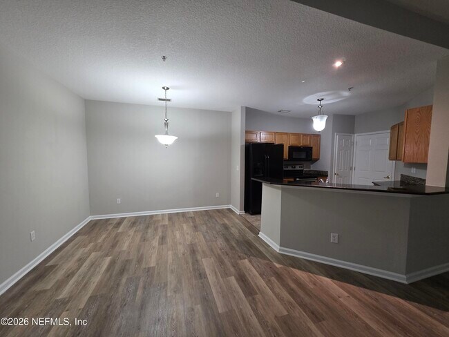 Building Photo - 785 Oakleaf Plantation Pkwy