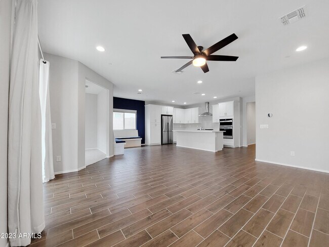 Building Photo - 2370 N 212th Dr