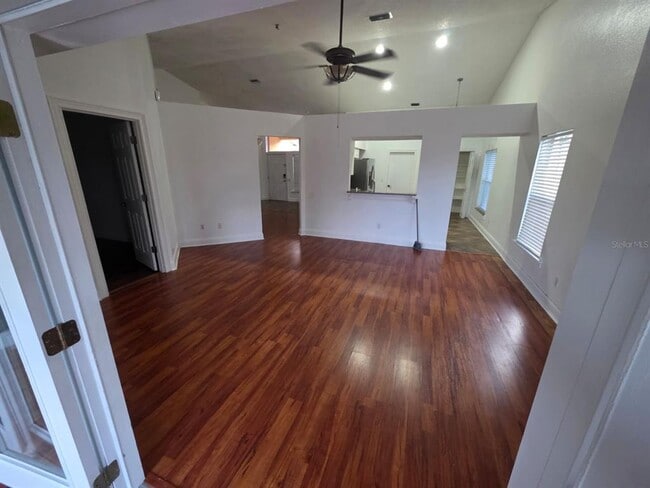 Building Photo - 6018 Charloma Dr