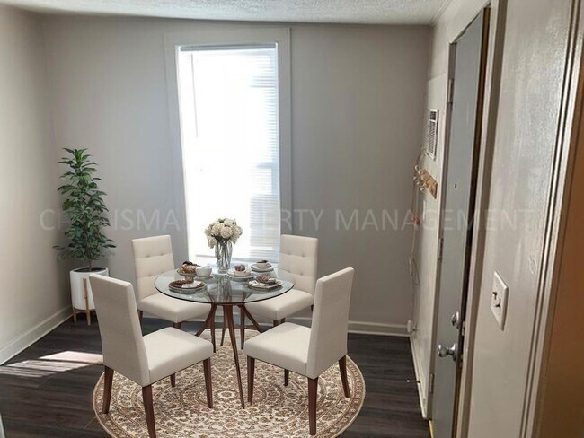 Building Photo - ONE BEDROOM LOCATED IN DOWNTOWN SIOUX FALLS.