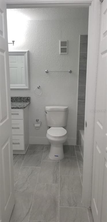 Building Photo - 827 Camargo Way