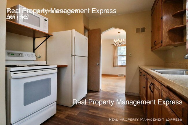 Building Photo - 2101 S Jefferson Ave