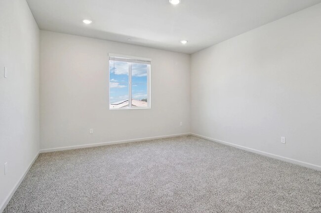 Building Photo - 4202 Markovich Ct