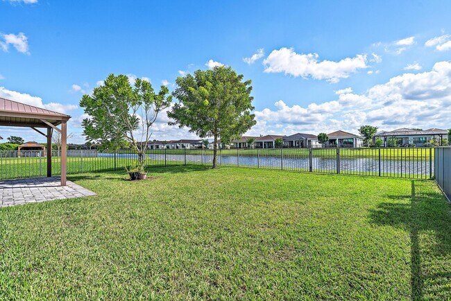 Building Photo - 5420 Quiet Lake Pl