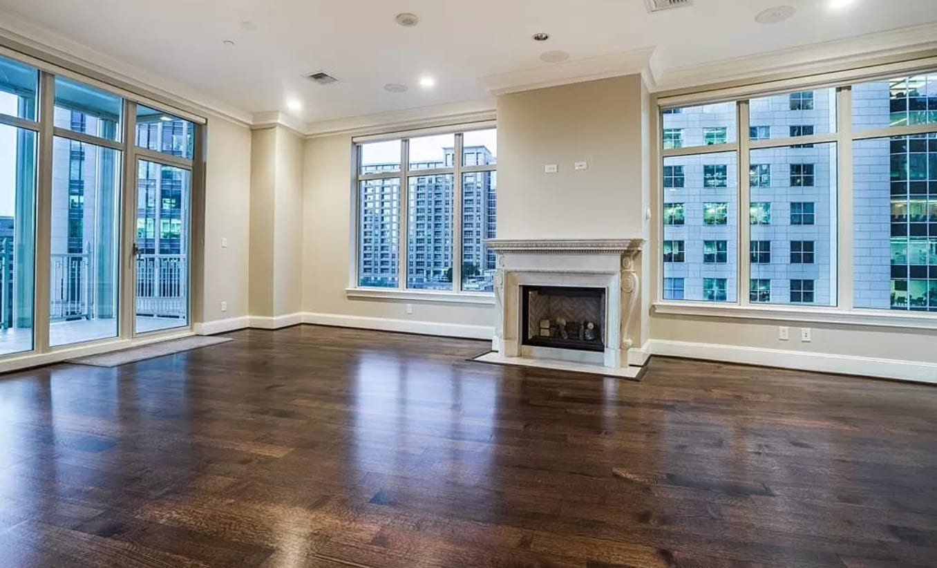 Building Photo - 2555 N Pearl St