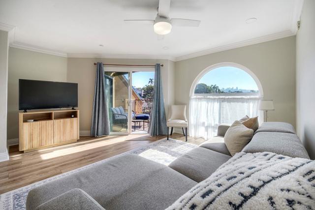 Building Photo - 7509 Ave