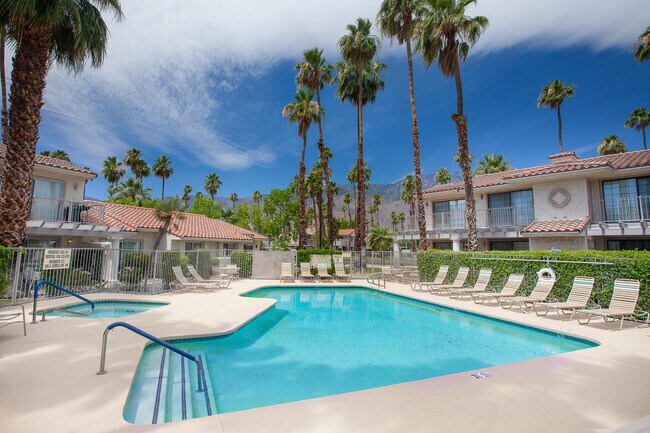 Building Photo - 500 S Farrell Dr