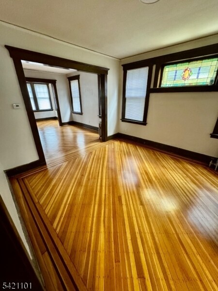 Building Photo - 313 Halsted St