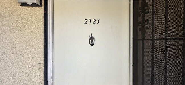 Building Photo - 2301 N Mountain Dr