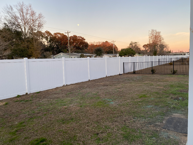 Building Photo - 1539 Swing Bridge Way