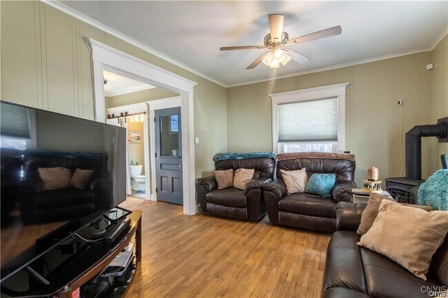 Building Photo - 1209 Boyd St