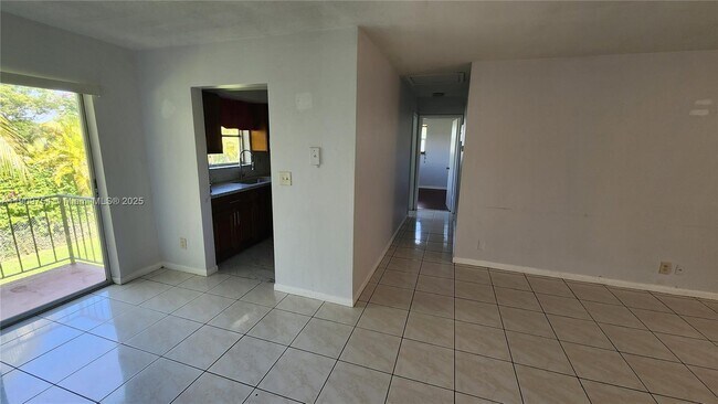 Building Photo - 3090 Coral Springs Dr