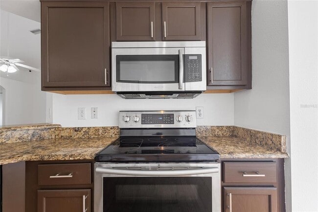 Building Photo - 10462 Lucaya Dr