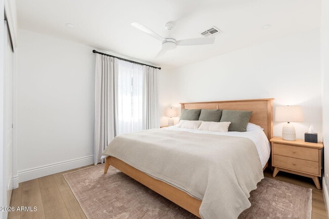 Building Photo - 4030 E Fairmount Ave