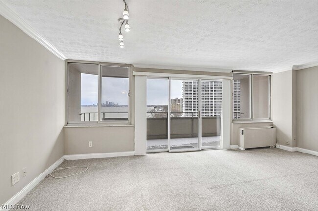 Building Photo - 12900 Lake Ave