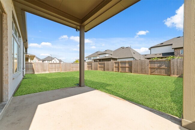 Building Photo - 32018 Crested Knl Ct