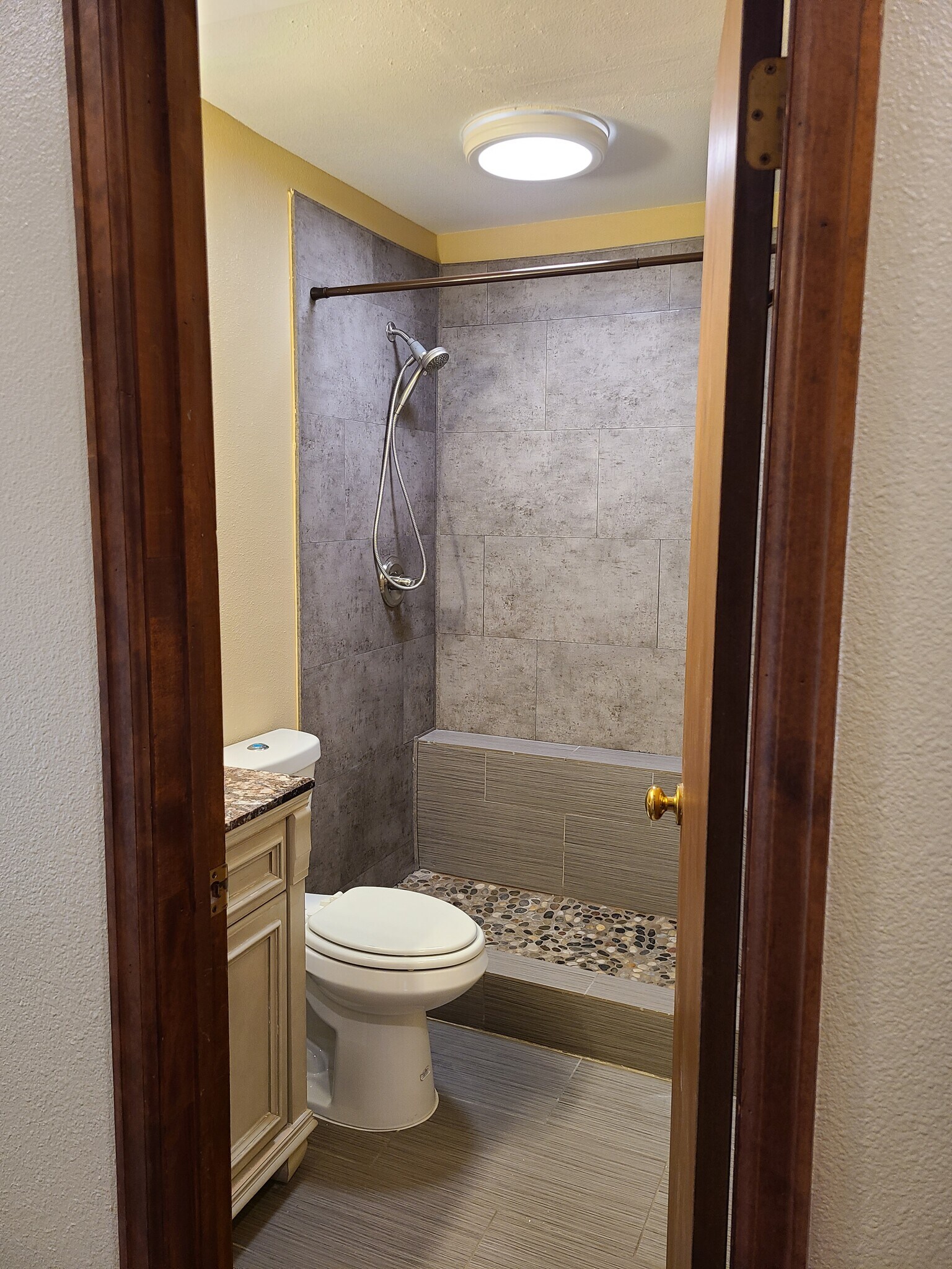 Building Photo - 120 Wisp Creek Dr