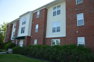 Building Photo - Completely Updated!