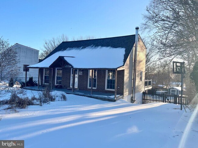 Building Photo - 13734 Moccasin Ct