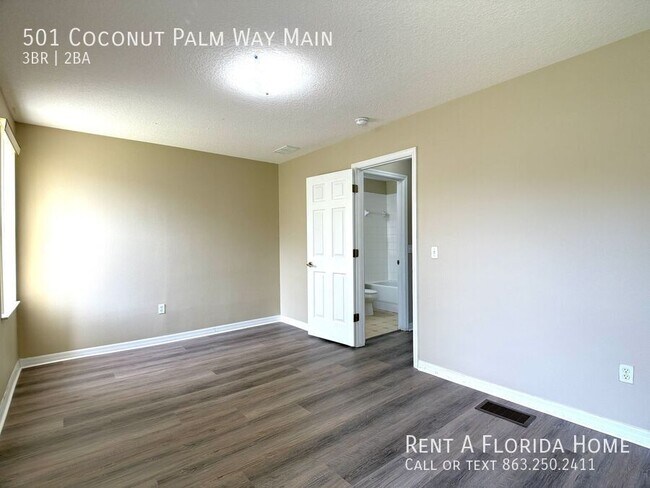 Building Photo - 501 Coconut Palm Way