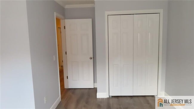 Building Photo - 1 Sturbridge Dr