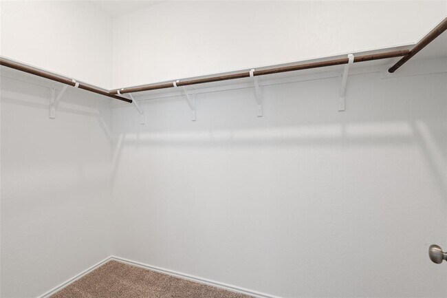 Building Photo - 301 Montauk Loop