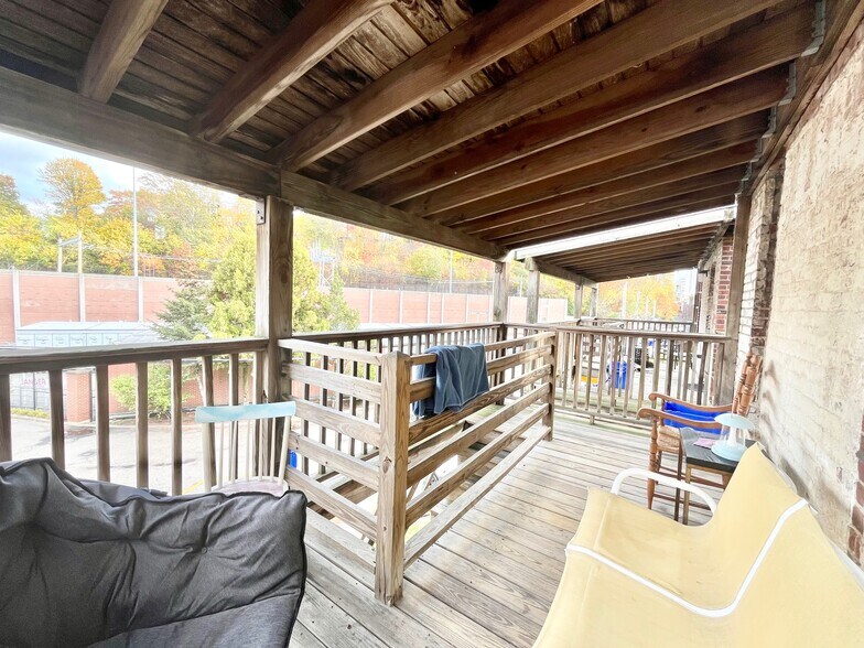 Building Photo - 10 S Huntington Ave