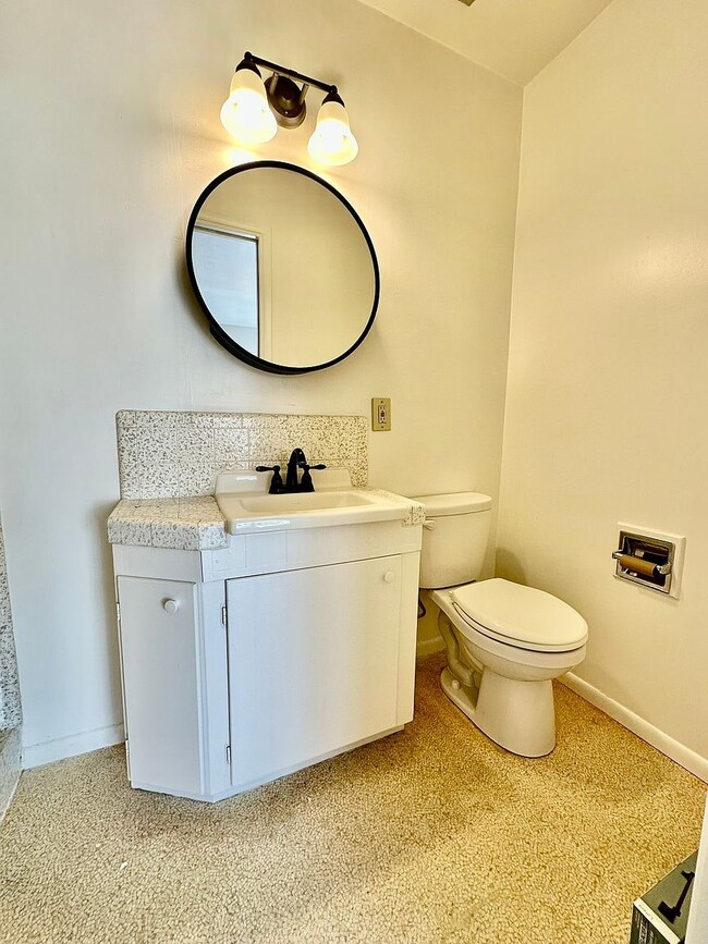 Building Photo - 1307 Ralston St