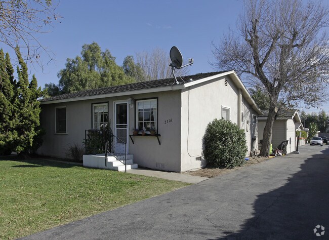 Primary Photo - 2316 Elden Ave