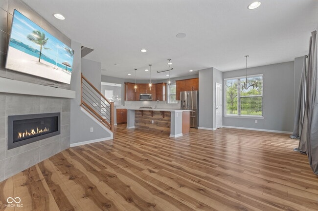 Building Photo - 13093 Grand Vue Dr