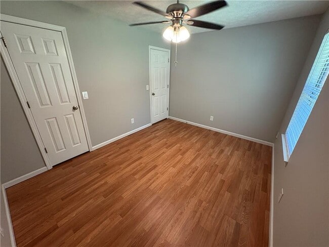 Building Photo - 4755 Perry Rd