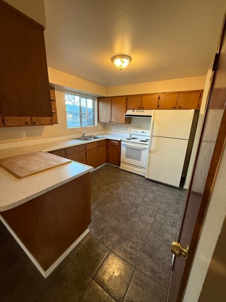 Building Photo - 431 N 5th St