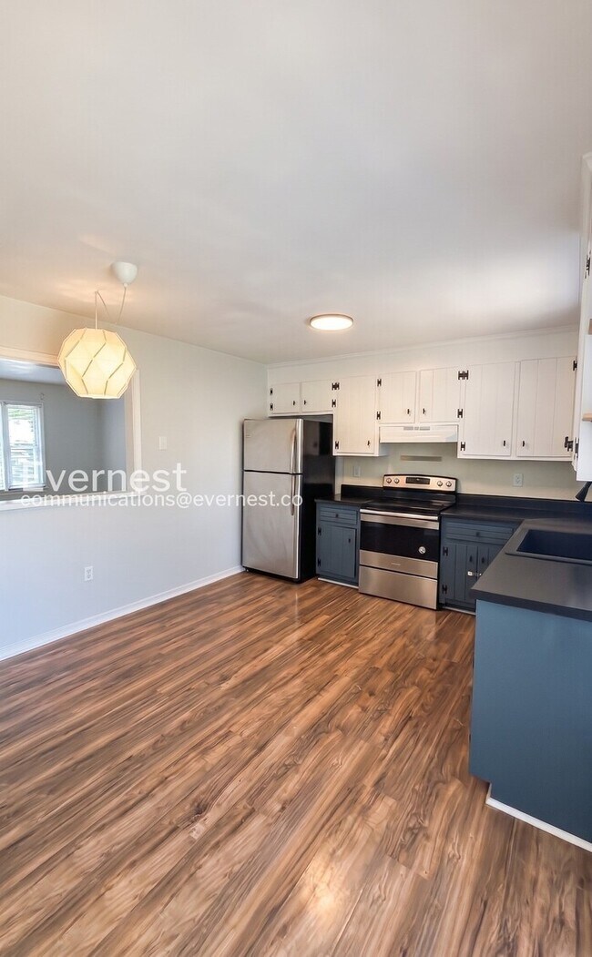 Building Photo - 7731 Drexelbrook Rd