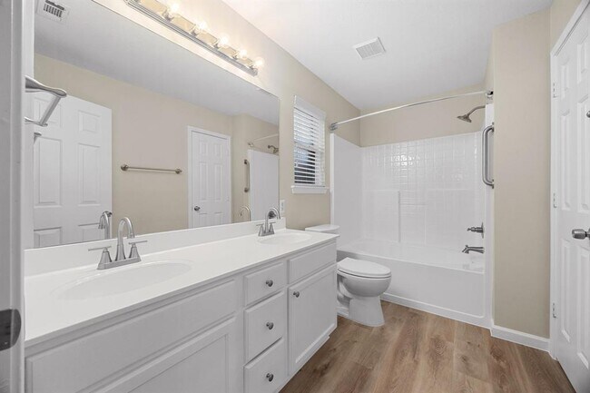 Building Photo - 109 Rosemary Cove