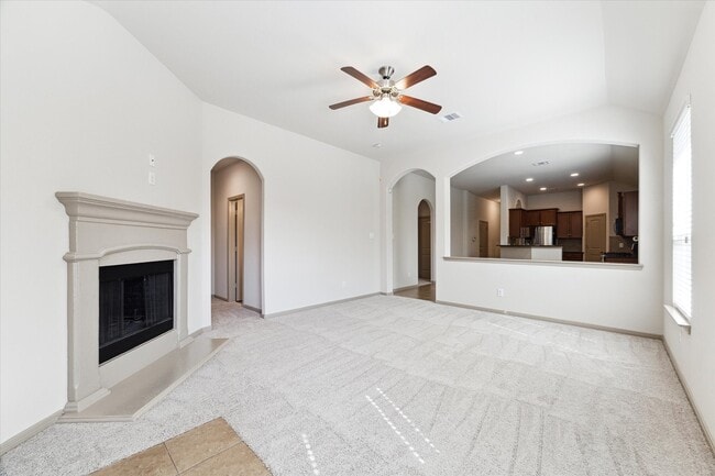 Building Photo - 24127 Via Renata Dr